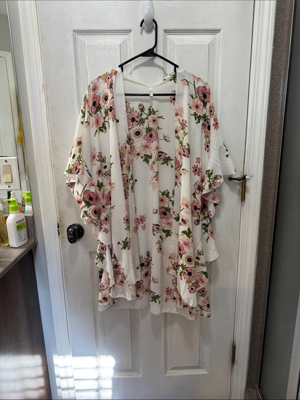 Floral White and Pink Kimono-Style Women's Top